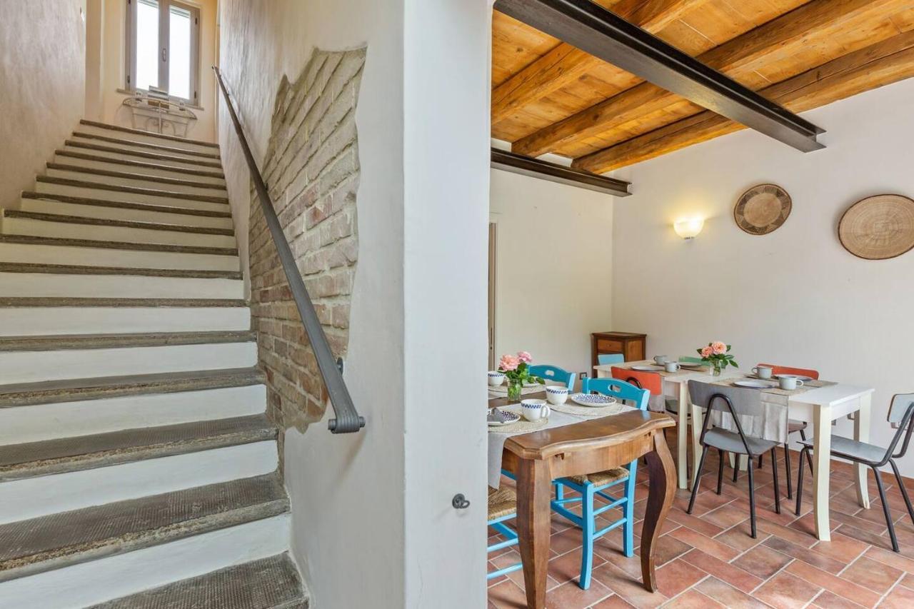 Grande Villa Storica Per Vacanze Con Giardino Privato E Piscina Ostra Exteriér fotografie