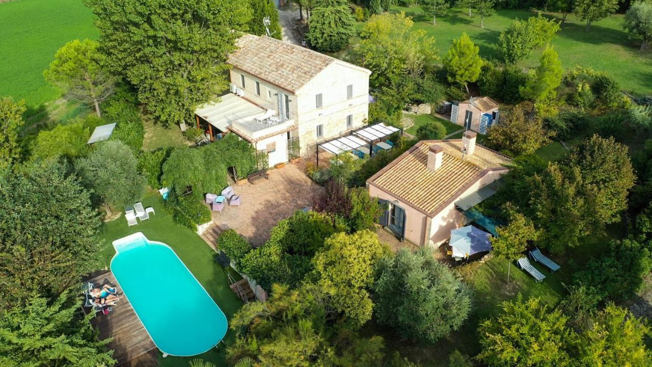 Grande Villa Storica Per Vacanze Con Giardino Privato E Piscina Ostra Exteriér fotografie