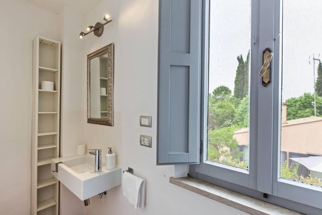 Grande Villa Storica Per Vacanze Con Giardino Privato E Piscina Ostra Exteriér fotografie
