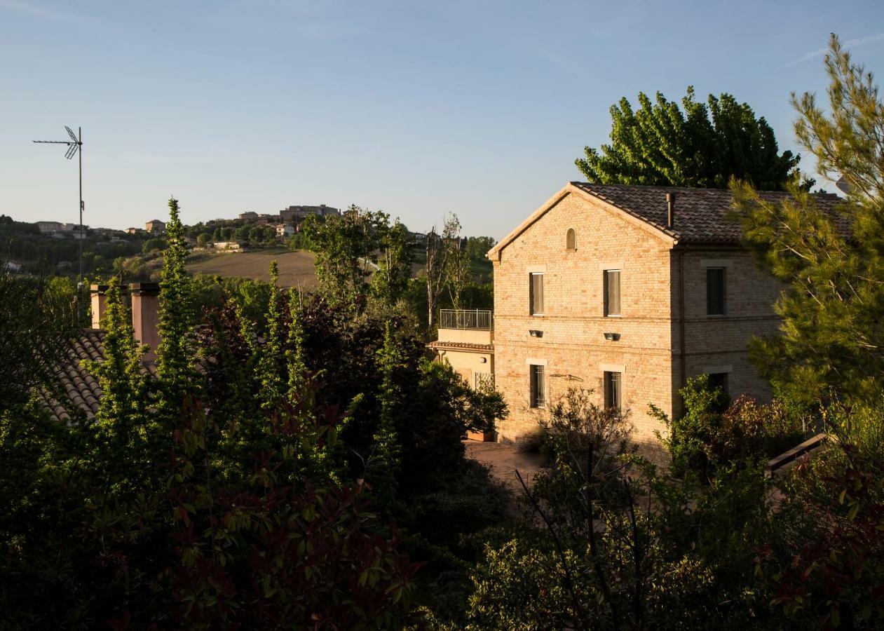 Grande Villa Storica Per Vacanze Con Giardino Privato E Piscina Ostra Exteriér fotografie