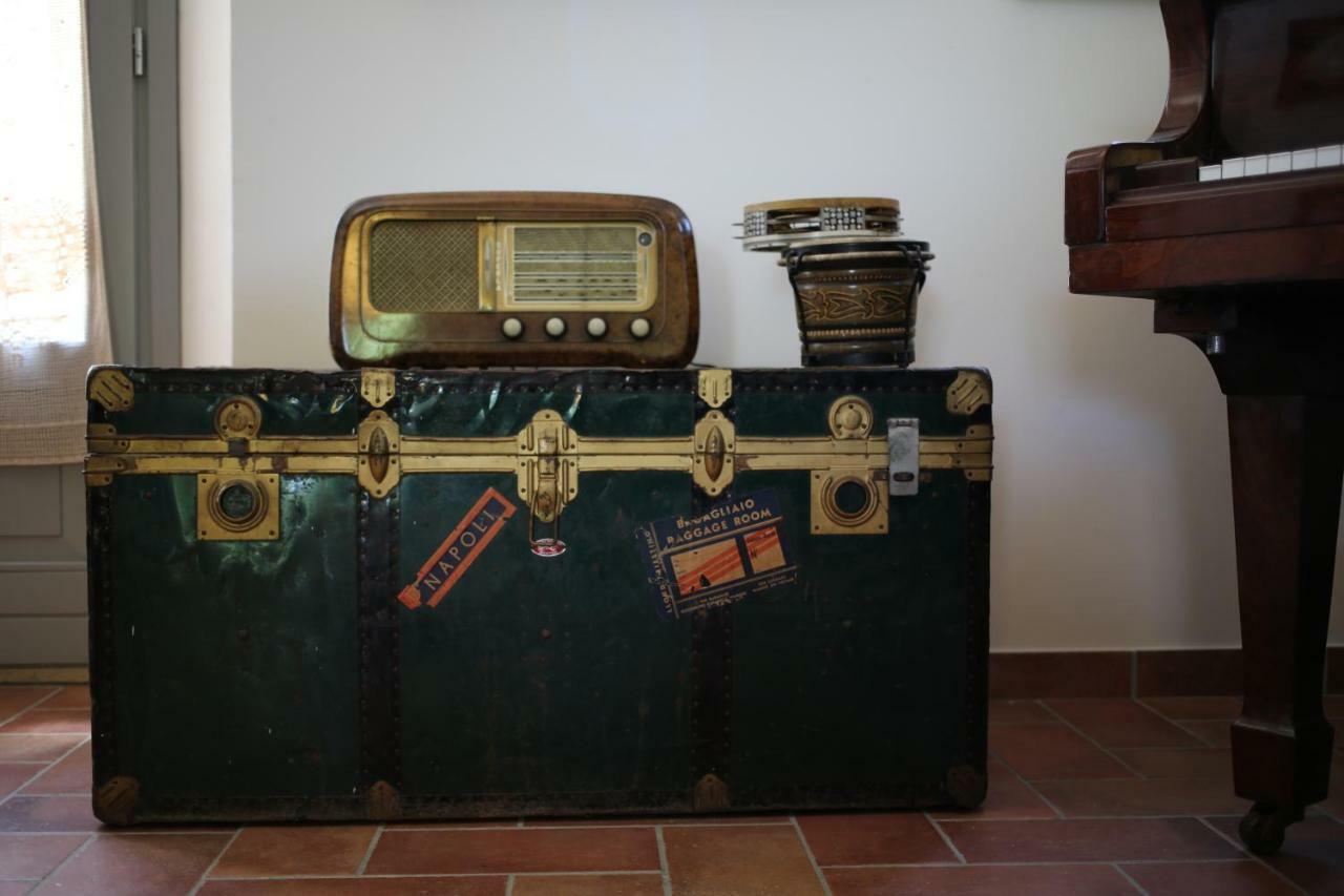 Grande Villa Storica Per Vacanze Con Giardino Privato E Piscina Ostra Exteriér fotografie