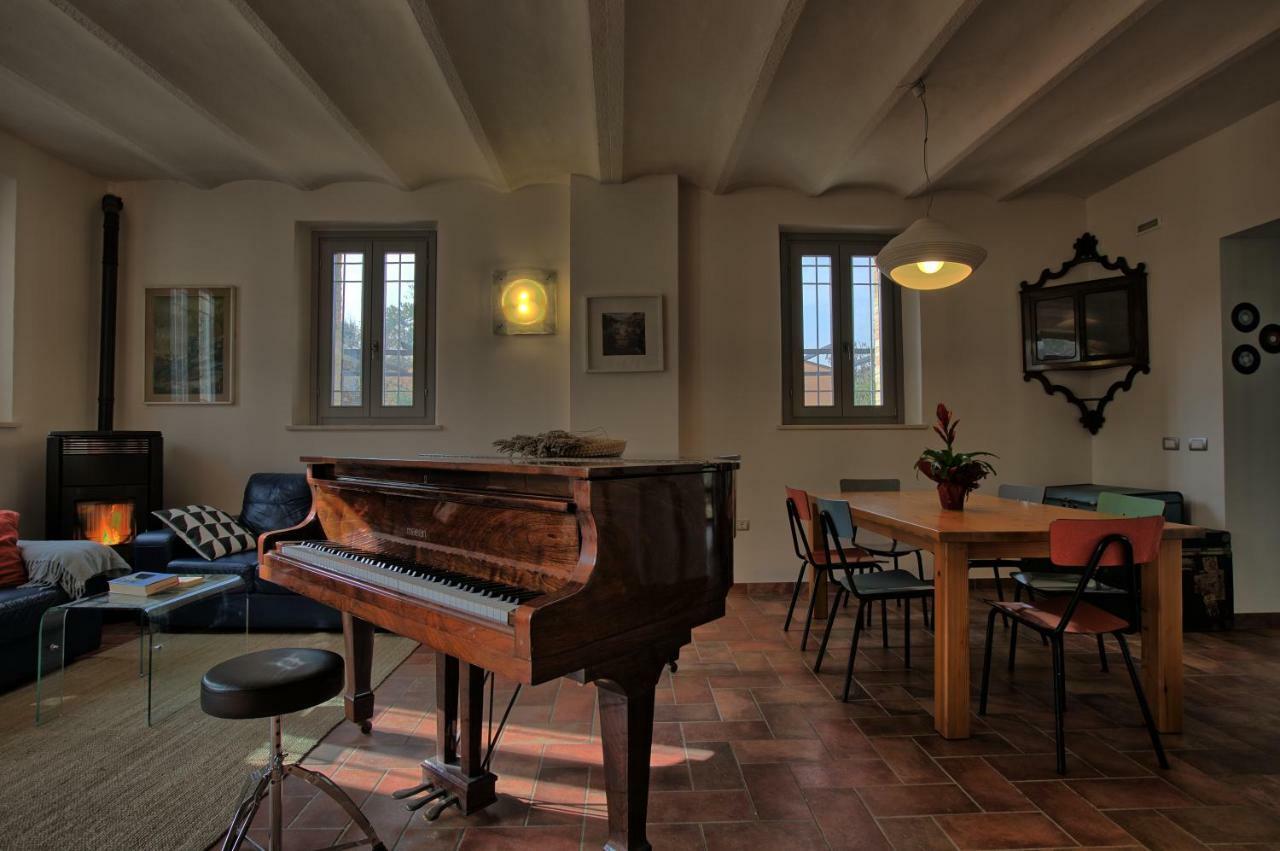 Grande Villa Storica Per Vacanze Con Giardino Privato E Piscina Ostra Exteriér fotografie
